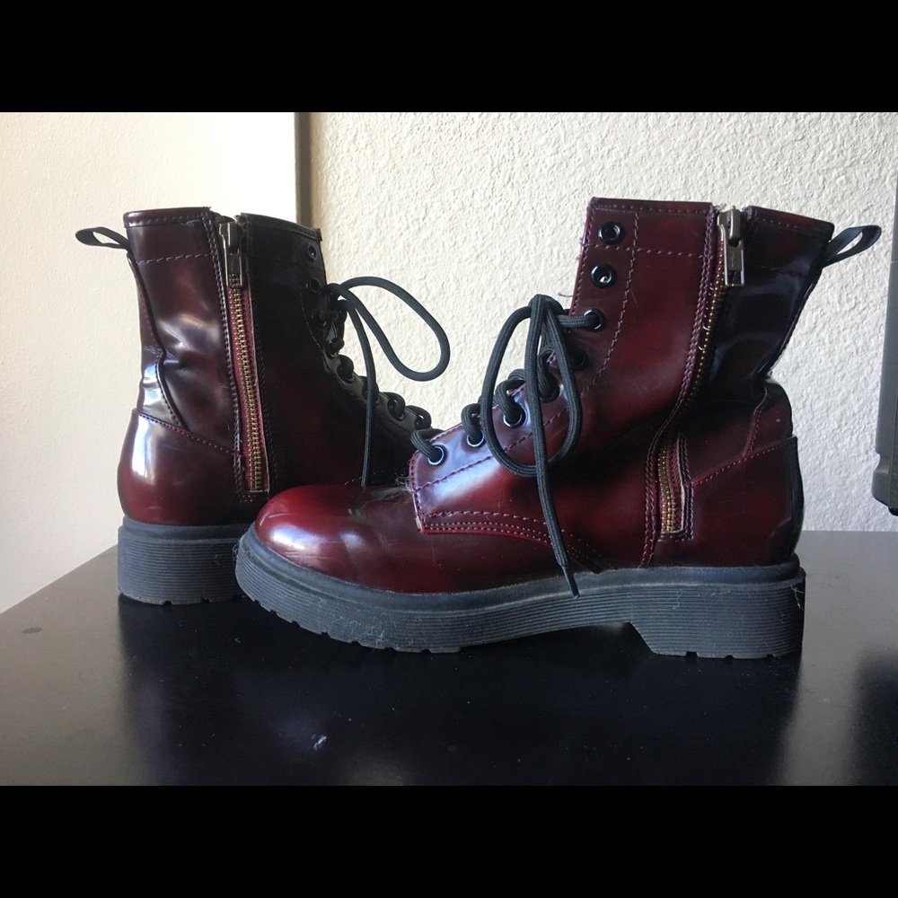 Doc Marten Type Combat Boots